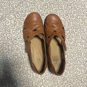 Clarks Orange Brown Sandal Flats